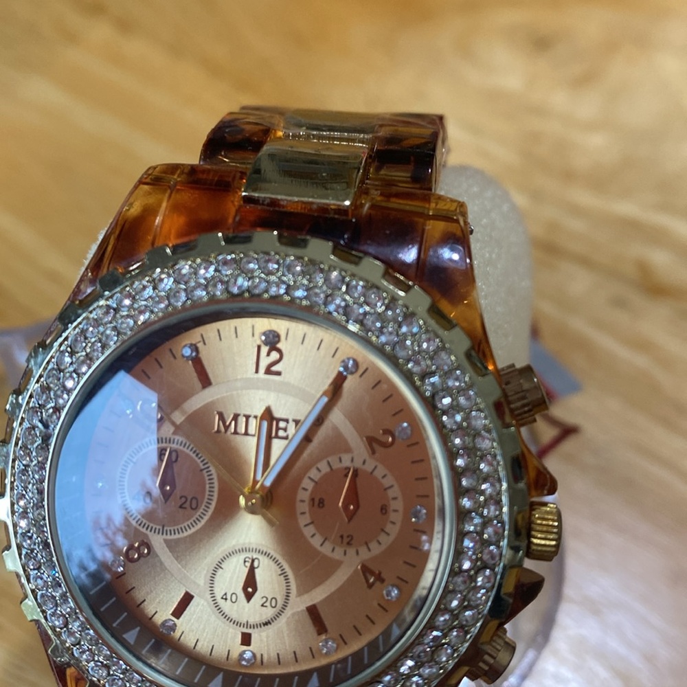New watch - Picture 4 of 5